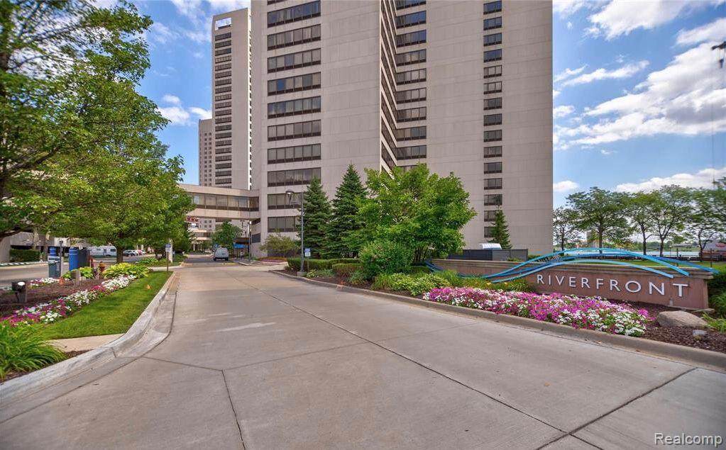 1001 Jefferson Avenue - Photo 1