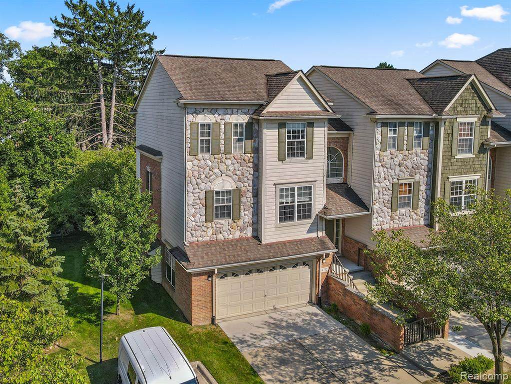 4772 Maddie Lane - Photo 1