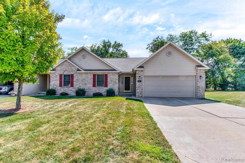2567 Herenhuis Drive - Photo 1