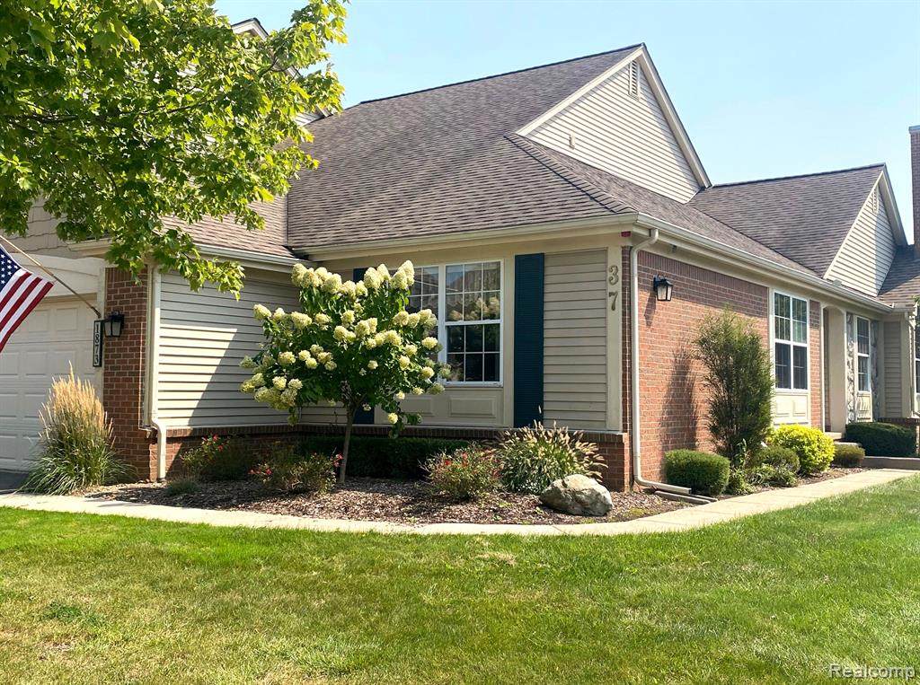 1873 Wentworth Drive - Photo 1