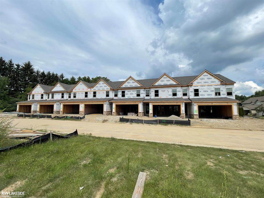 11395 Iziks Way - Photo 1