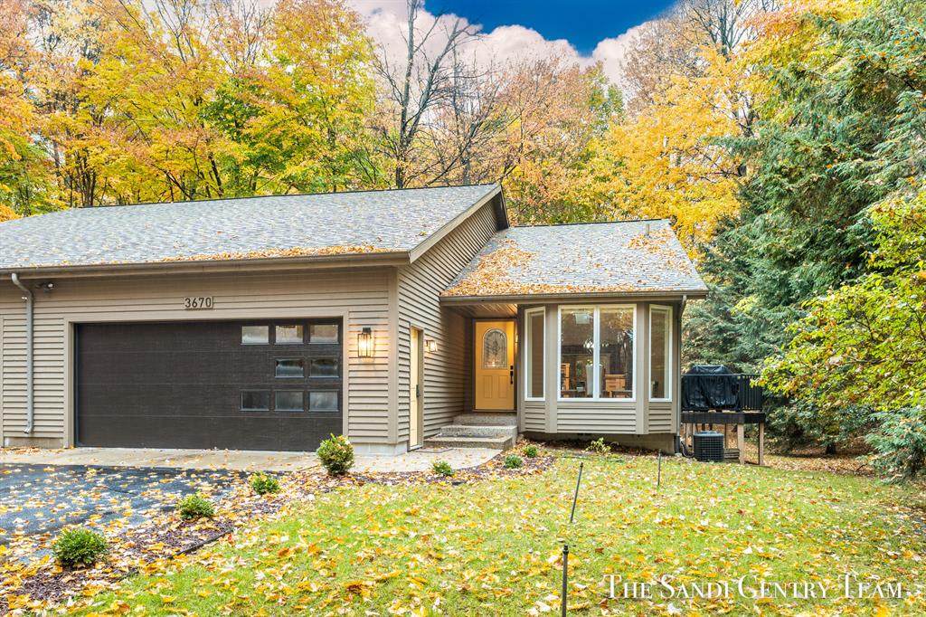 3670 Henry Street - Photo 1