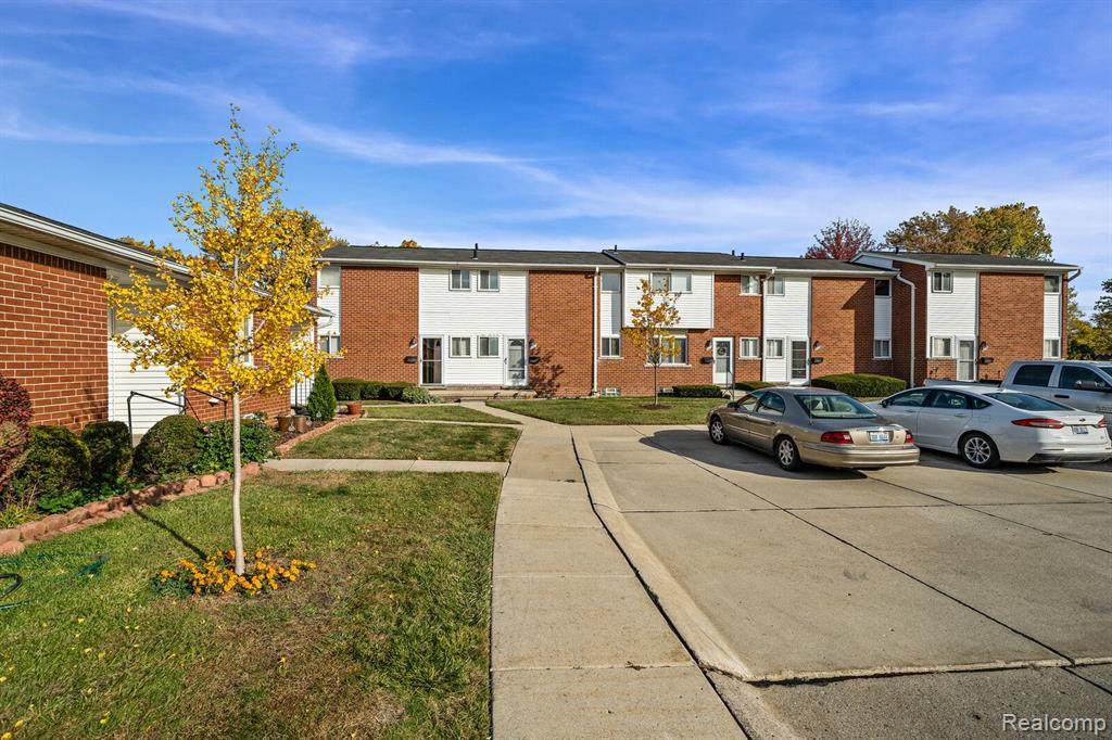 8767 Sterling - Photo 1