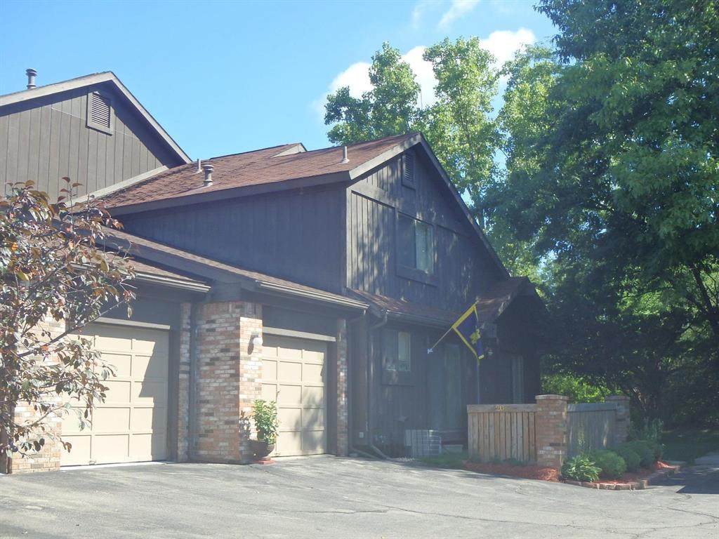 2022 Beekman Ct - Photo 1