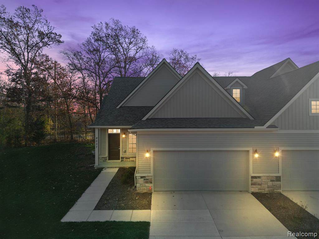 8037 Bridgestone Boulevard - Photo 1