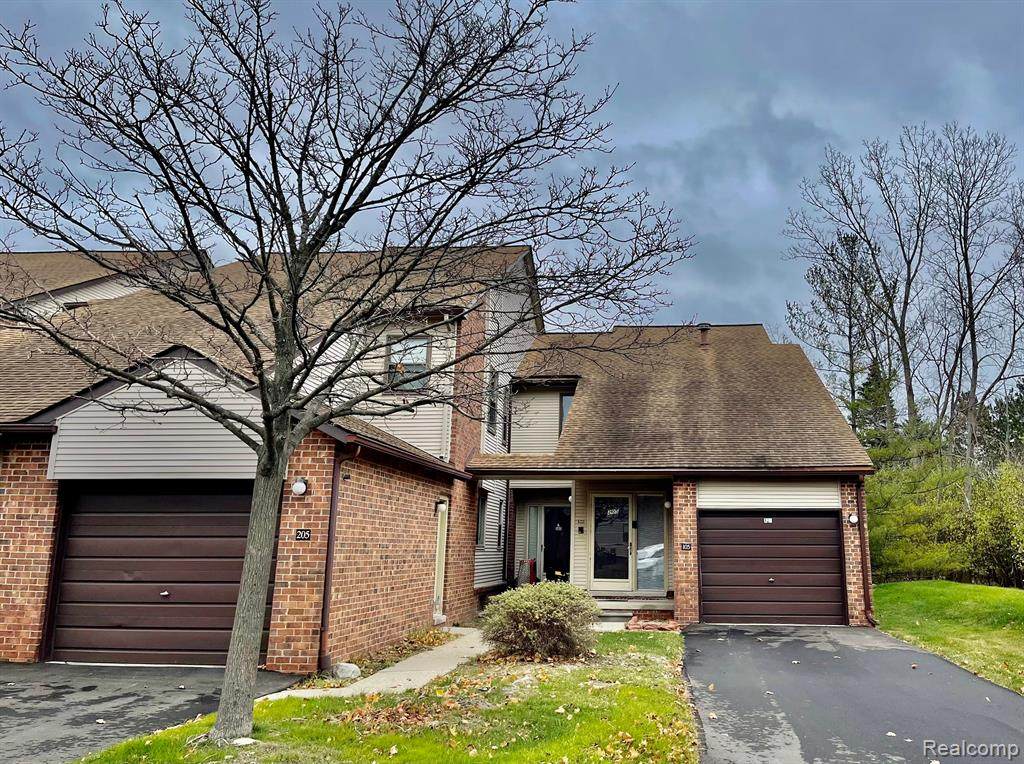 6680 Ridgefield Circle - Photo 1