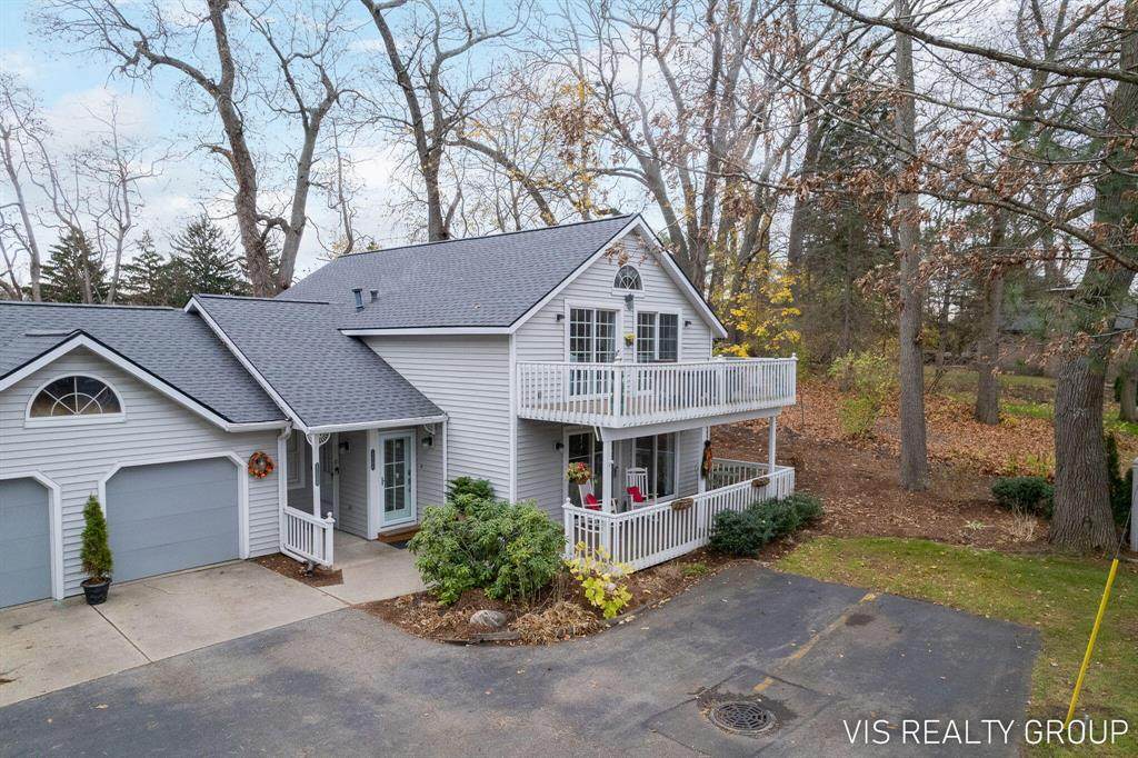17508 Fruitport Road - Photo 1