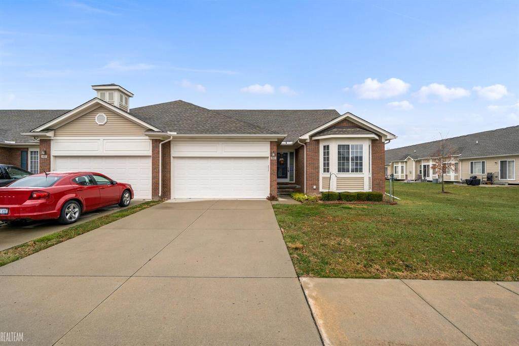 26233 Captains Landing - Photo 1