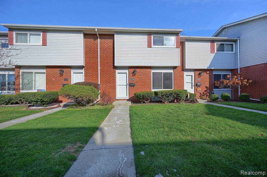 27806 Eastwick Sq - Photo 1