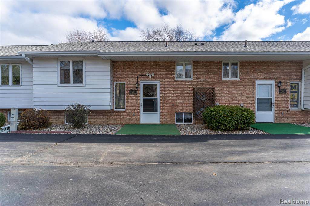 160 1st Street - Photo 1