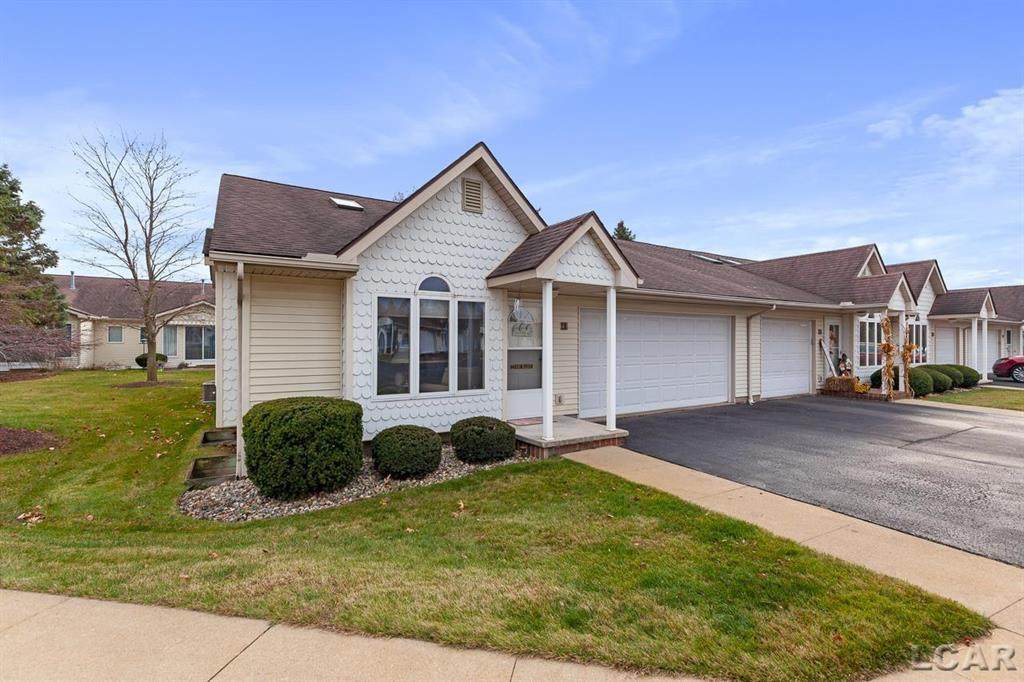 729 Clark St. - Photo 1