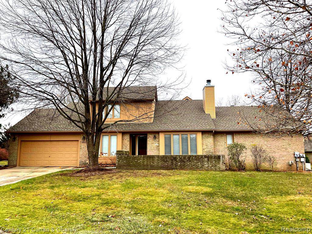 5805 Dawn Ridge Drive - Photo 1