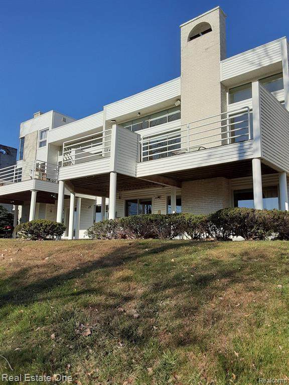 1769 Alexander Drive - Photo 1