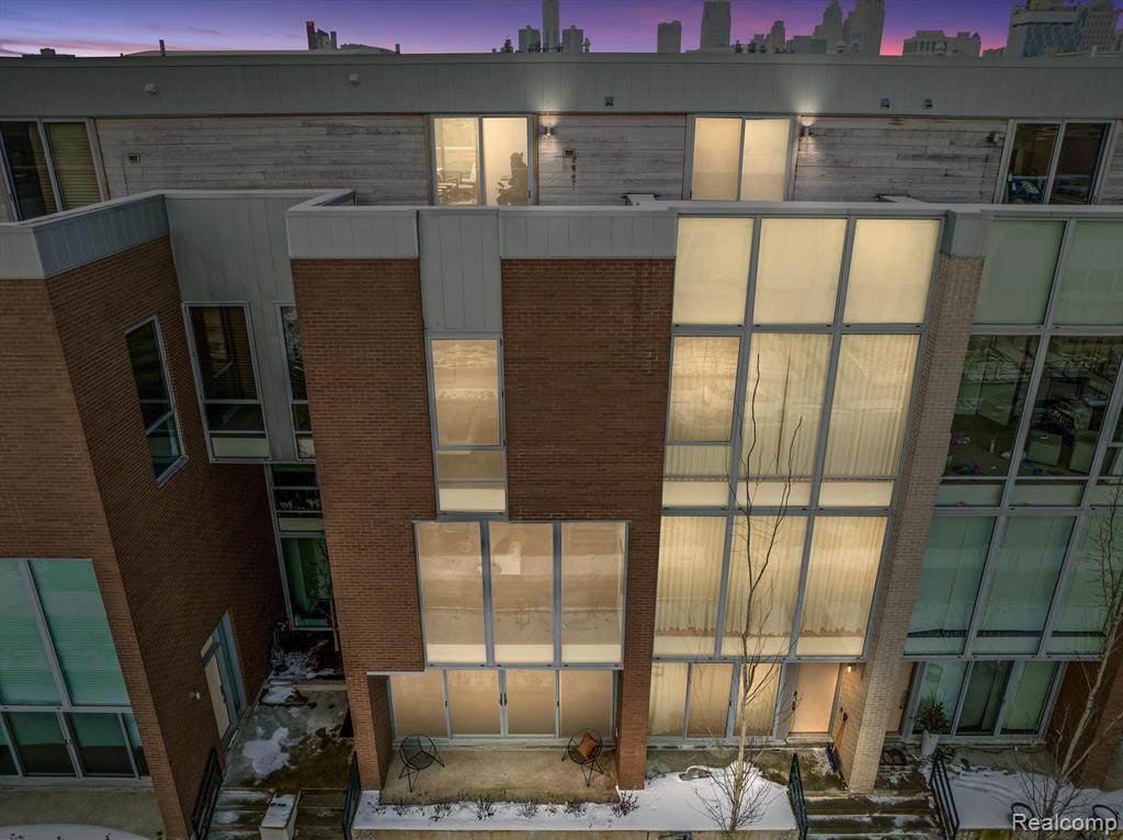236 Alfred Street - Photo 1
