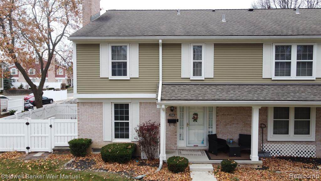 20946 Glen Haven Circle - Photo 1