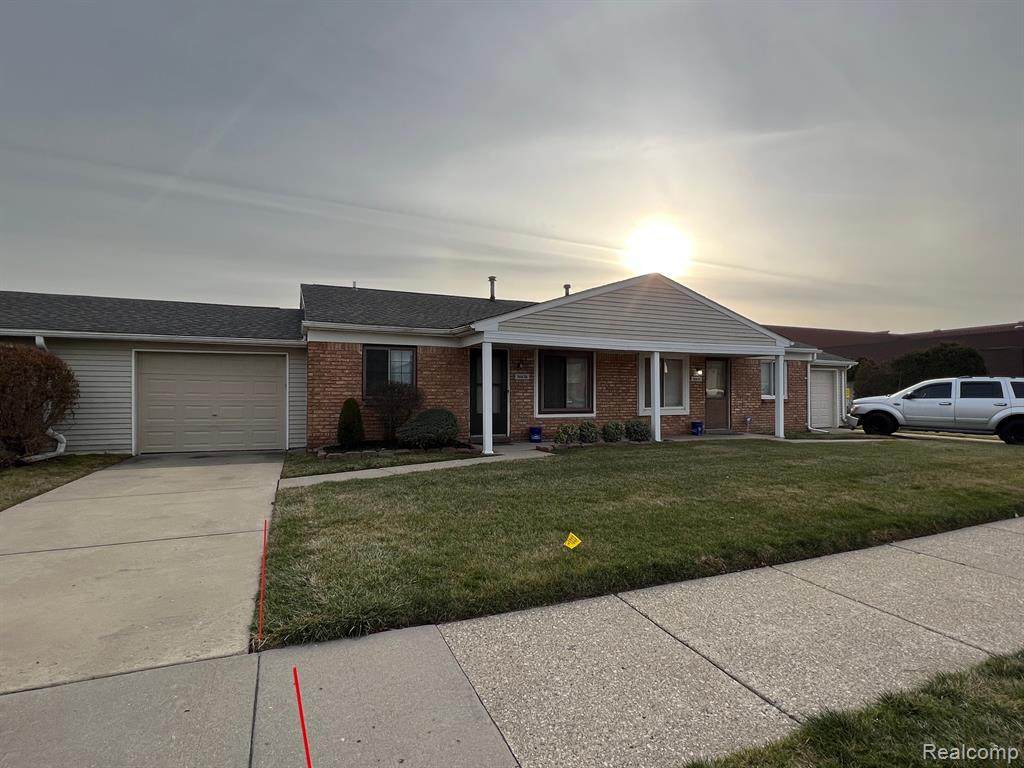 16636 Eastland Street - Photo 1