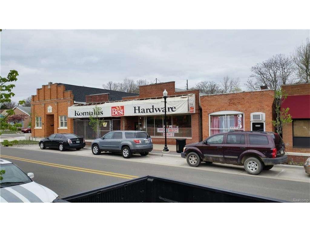 36558 Goddard Rd - Photo 1