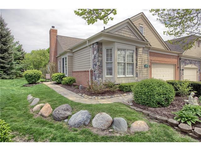 39612 Greenbrier - Photo 1