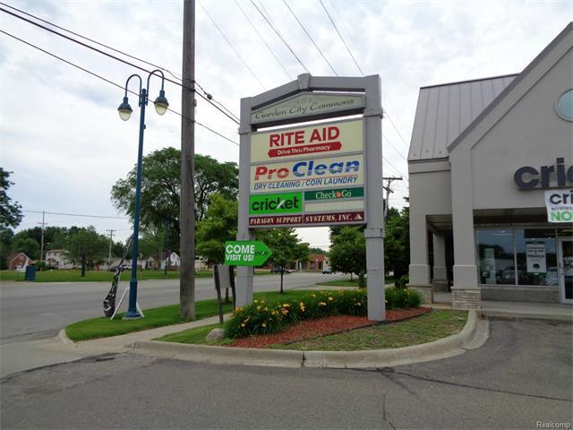 2061 Middlebelt Road - Photo 1