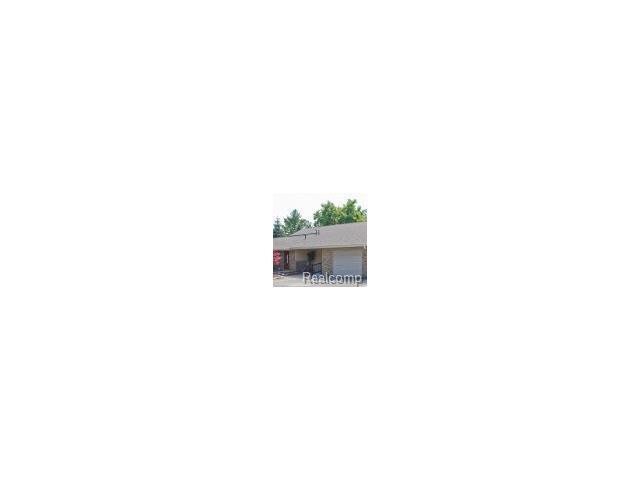 23065 Canfield - Photo 1