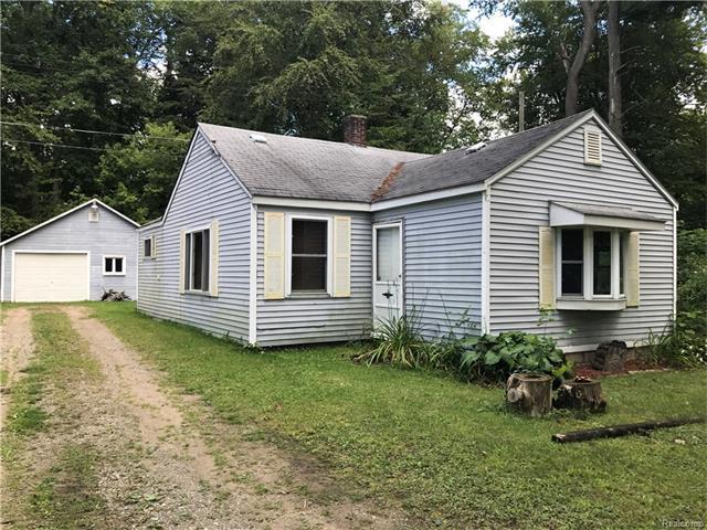 914 Knoll Drive - Photo 1