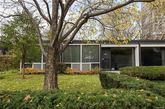1321 Nicolet Place - Photo 1