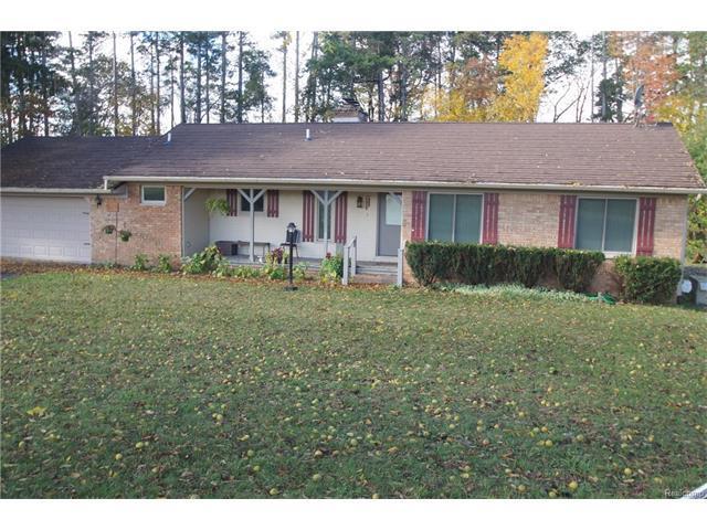 3920 Sashabaw Rd - Photo 1