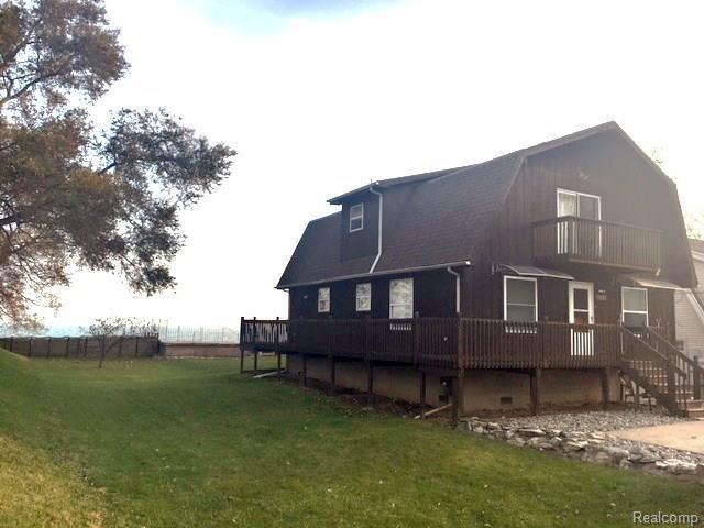 7396 Lakeshore Dr - Photo 1