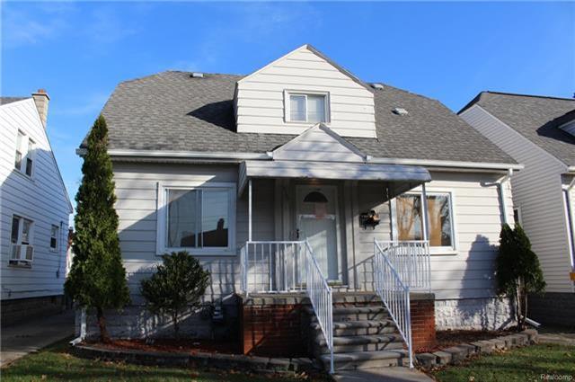 6100 Yinger Ave - Photo 1