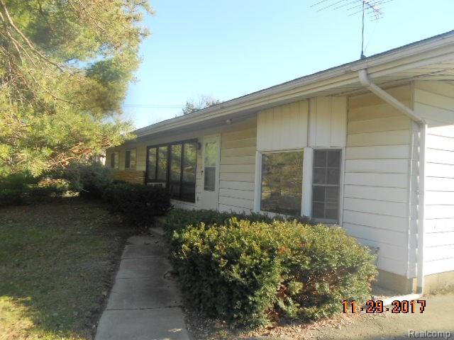 496 Lovell Drive - Photo 1