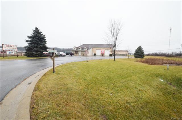 5700 Highland Rd - Photo 1