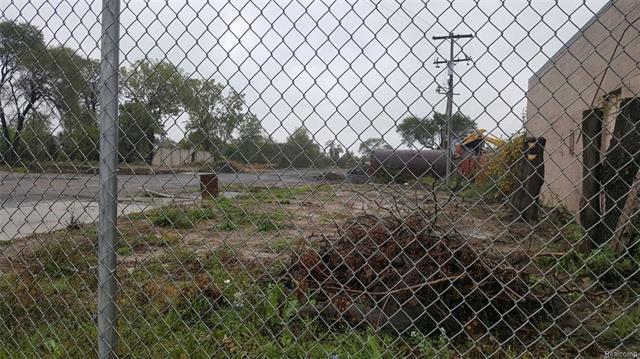 3760 Central - Photo 1