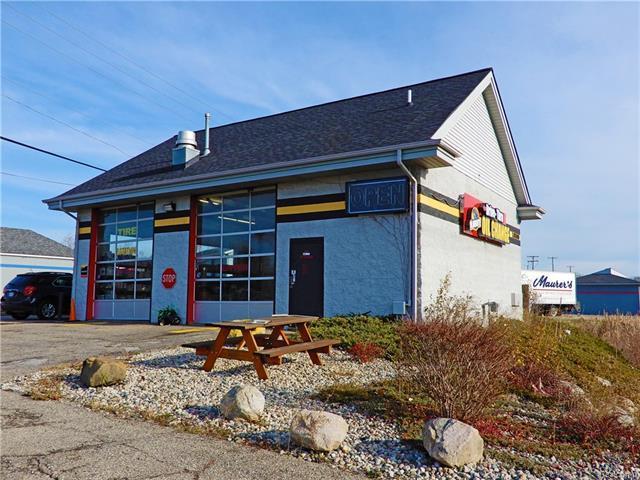 10300 Highland Road - Photo 1