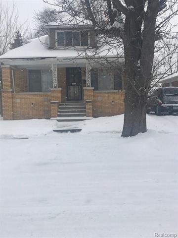 8628 Plainview Ave - Photo 1