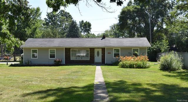 3221 Union Lake Rd - Photo 1