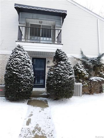 24757 Meadow Ln - Photo 1
