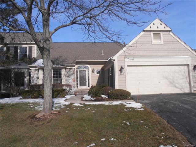 741 Briar Hill Ln - Photo 1