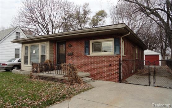 8129 Studebaker Ave - Photo 1