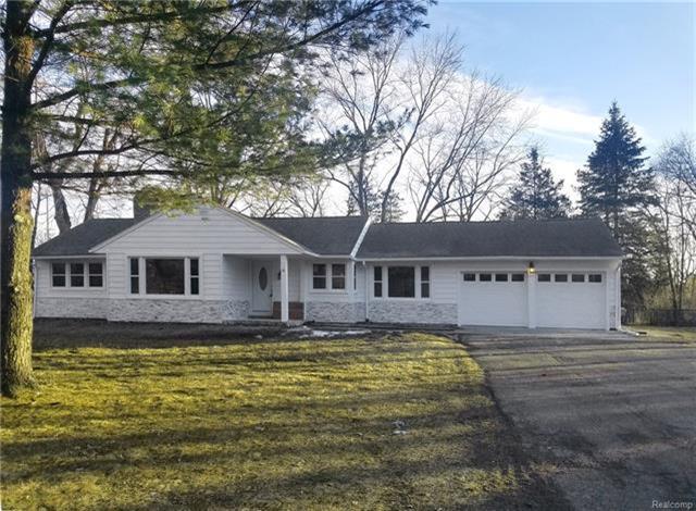 21797 Fourteen Mile Rd - Photo 1