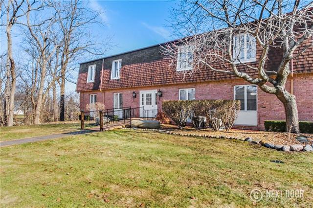 1935 River Rd - Photo 1