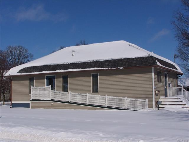527 State Street - Photo 1