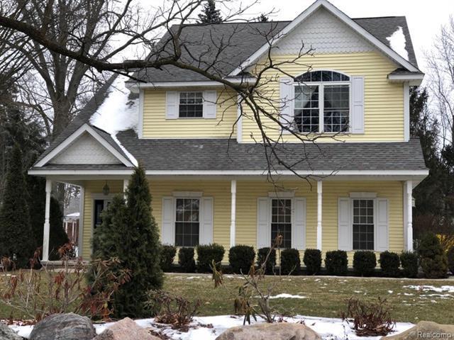 1219 Michigan Ave - Photo 1