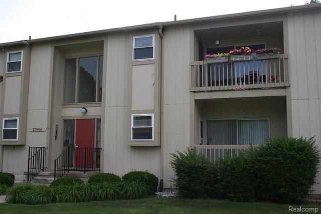 27900 Berrywood Ln - Photo 1