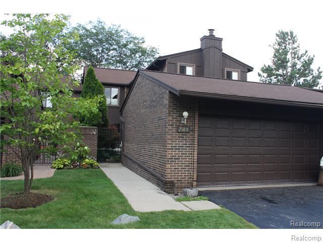 2226 Rhine Rd - Photo 1