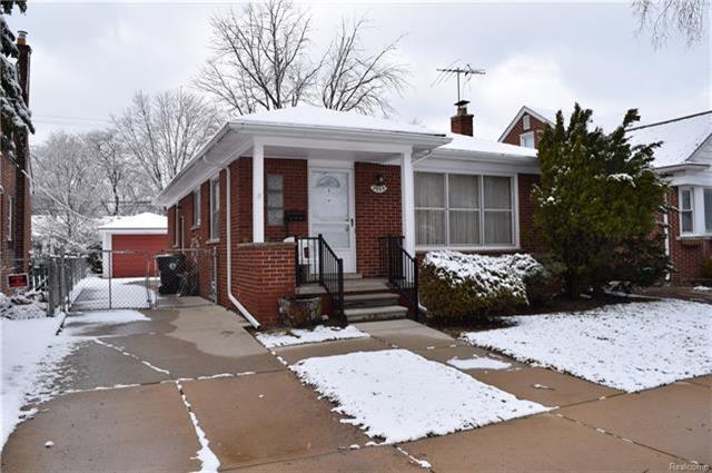 9935 Hemingway - Photo 1