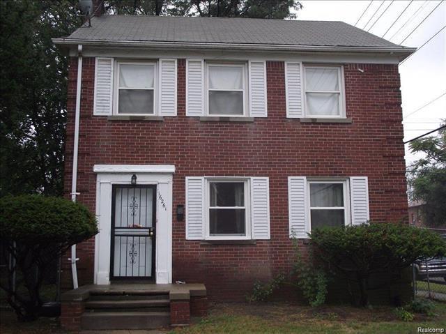 16261 Tracey Street - Photo 1