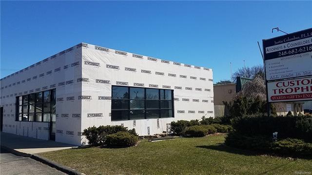 3305 Orchard Lake Road - Photo 1