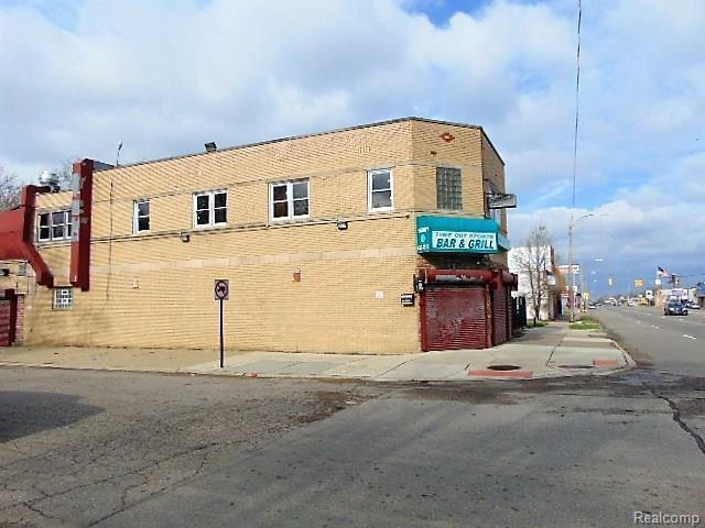 16801 Plymouth Road - Photo 1
