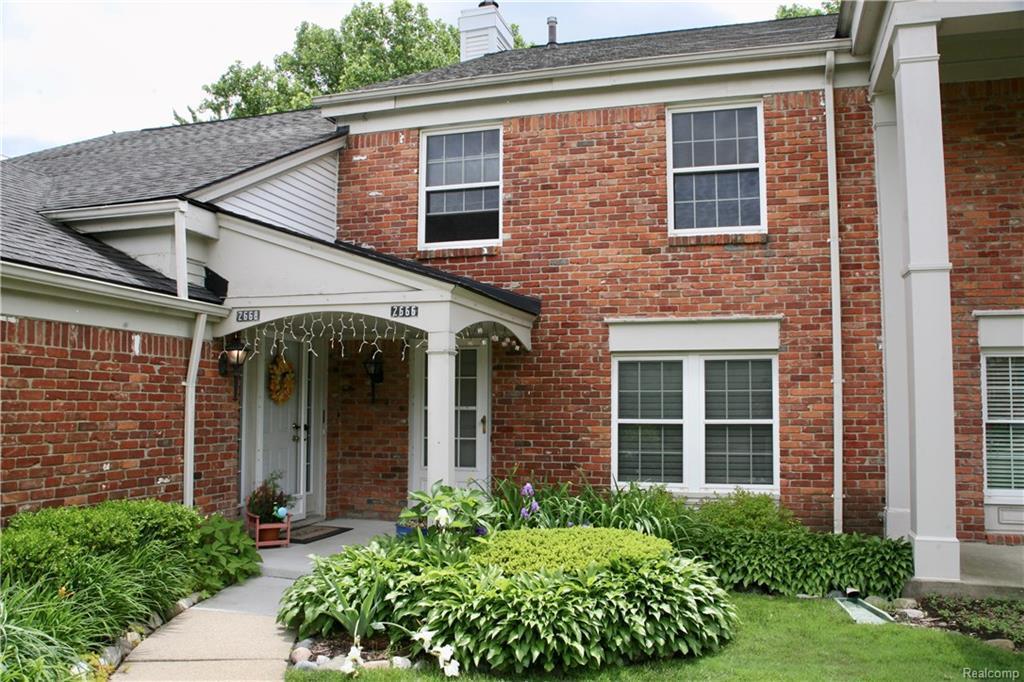 2666 Williamsburg Cir - Photo 1