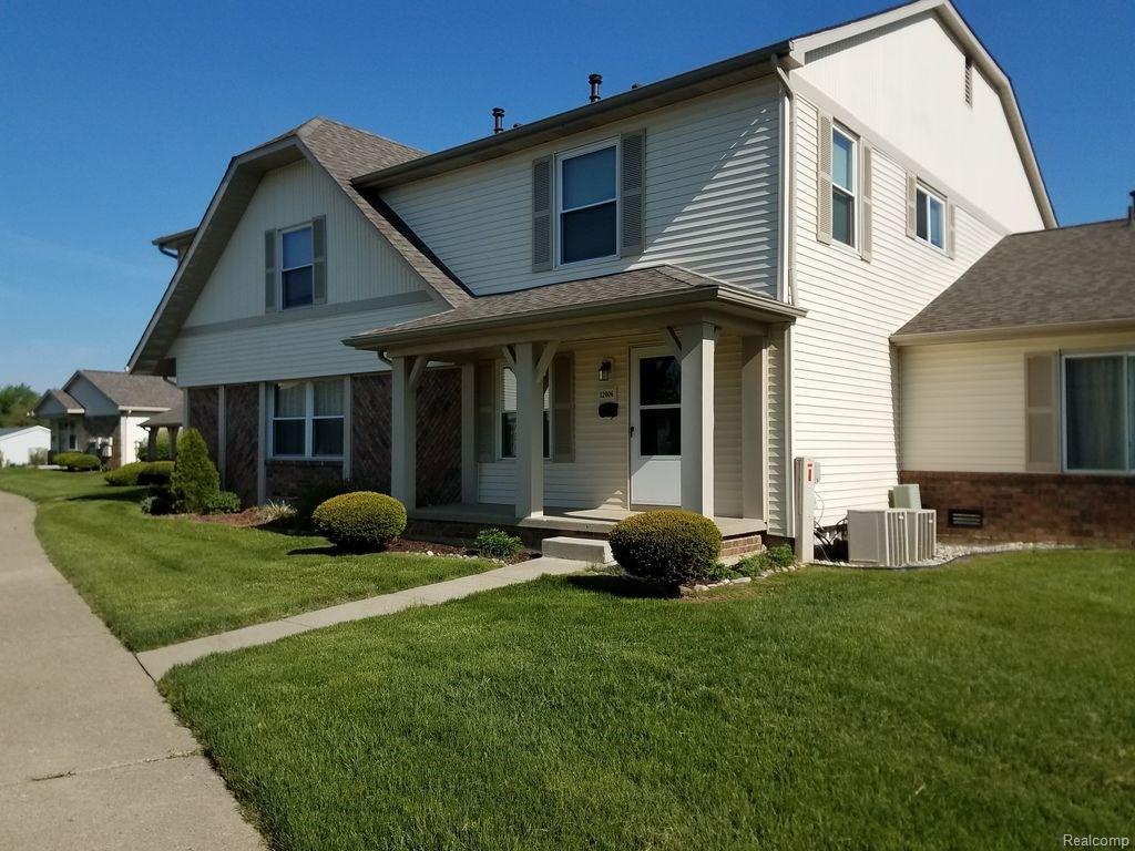 12006 Juniper Way - Photo 1